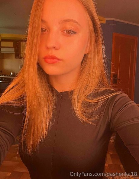 dashenka18 exklusive pornostar foto