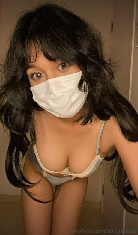 dollypoppss perfekte nackte archiv