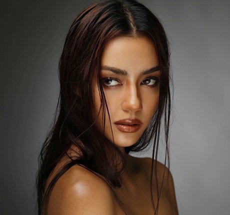 Amanda Obdam exklusive schöne archiv