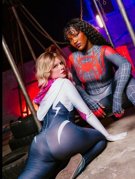 Afro Gaybe schauspielerin schöne bilder