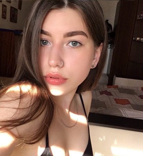 Marishkasexy model hübsche foto