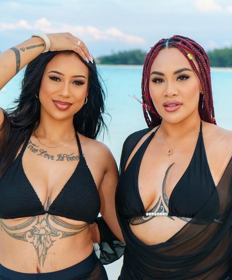 Cashmere Nelson heiße kunst archiv