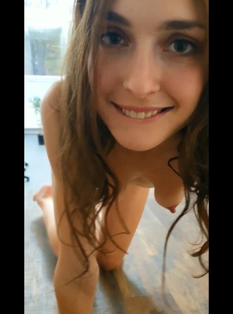 Koketochka555 hübsche nackt foto