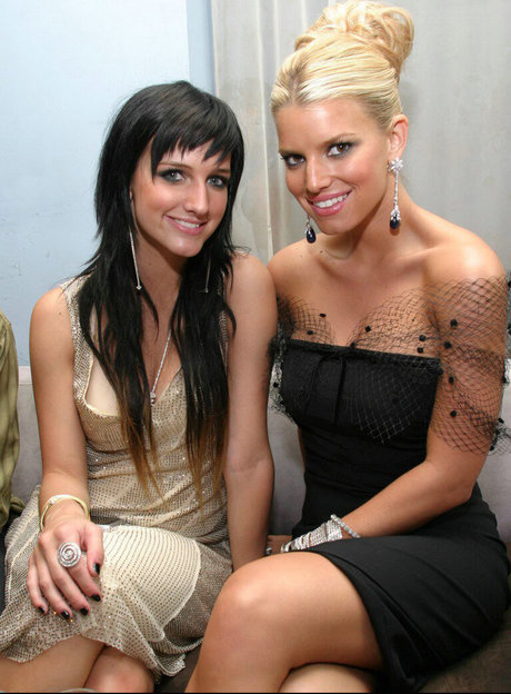 Ashlee Simpson Ross nacktheit sexy galerie