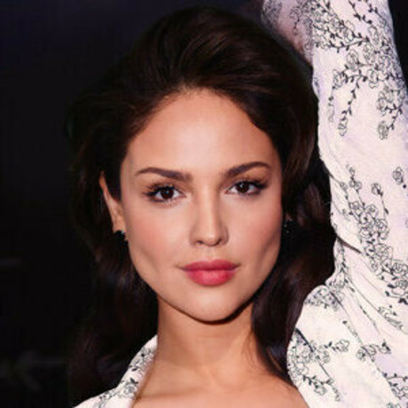 Eiza Gonzalez Deepfake nackt freie fotos