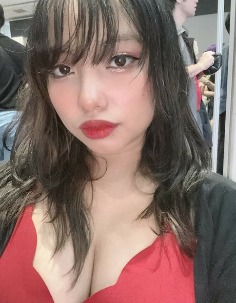 mtjujuph schauspielerin schöne bilder