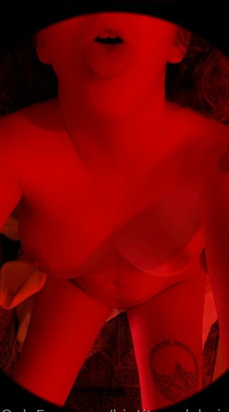 bigtitsandchains hübsche erwachsene archiv