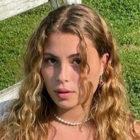 Miranda Borra model pornographische foto