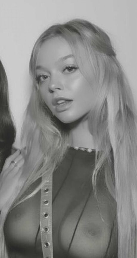 Julia Rilynn Greenhalgh beste hd bilder