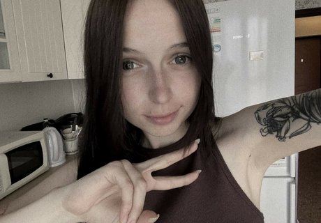 grystnayaanya sexy freie galerie