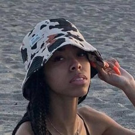 Kira Imani xxx bilder