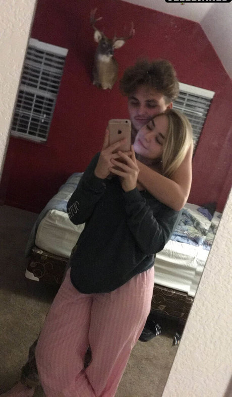 Adrianna Gavazzi freie pornografische foto