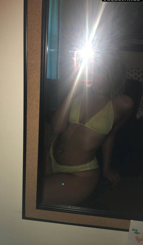 Adrianna Gavazzi erwachsene nackte bilder