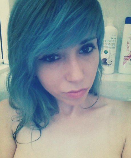 elyshuri kostenlose nacktheit bild