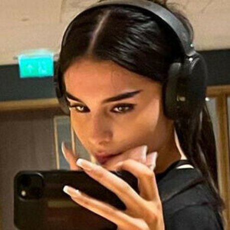 Christabellaeee sexy akt bilder