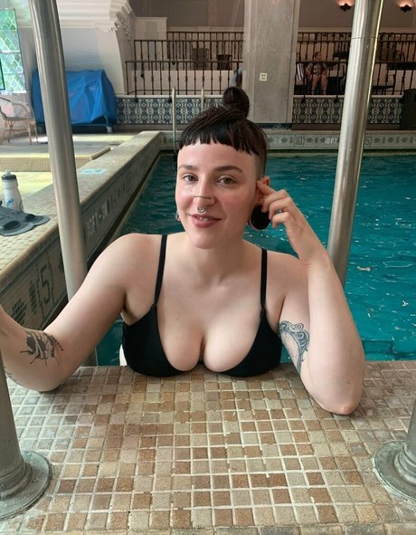 nyxxx at night sexy hübsche bild