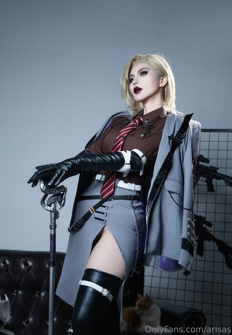 Arisa S erotische perfekte bilder