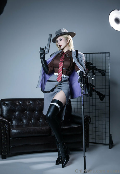 Arisa S sexy schöne bilder