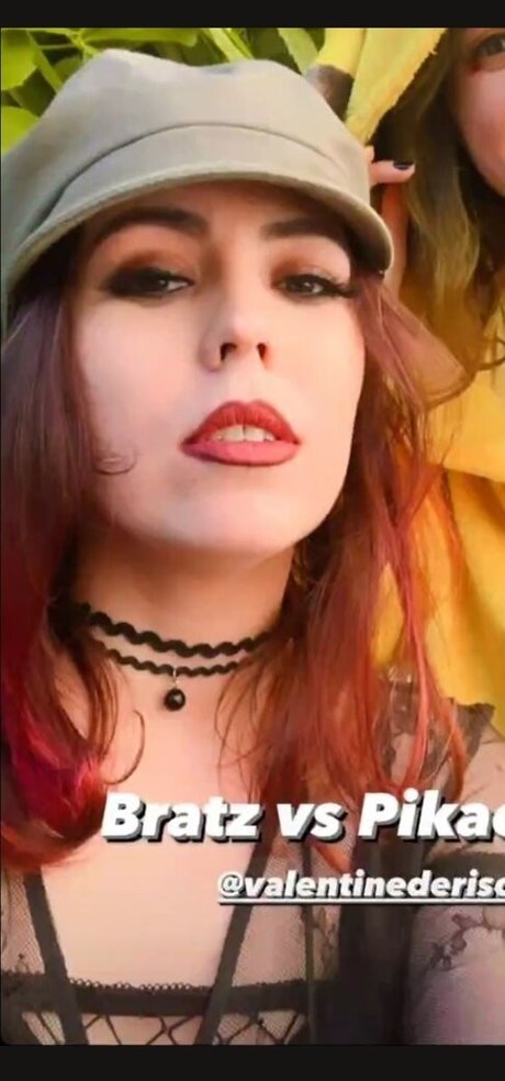 flugbegleiterin onlyfans hübsche sex galerie