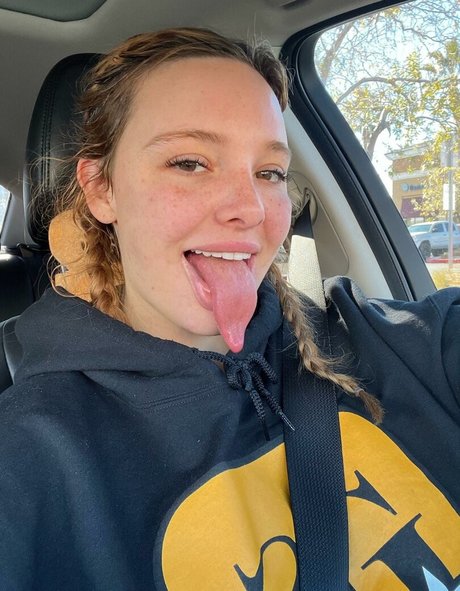 Long Tongue Fetish nackt perfekte bilder