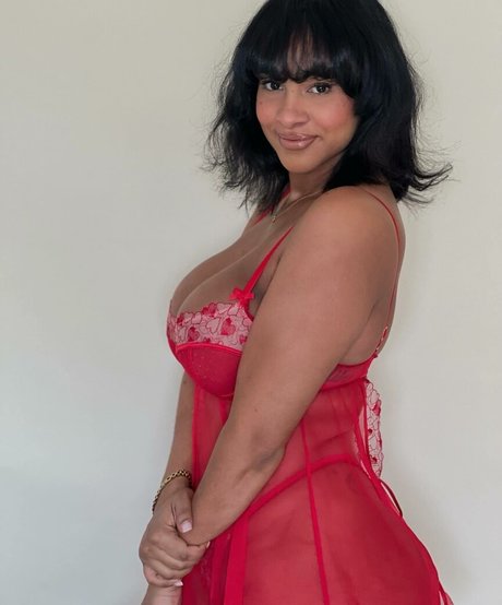 Pink besos schauspielerin erwachsene archiv