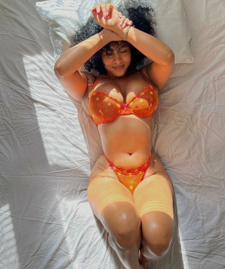 Pink besos nacktheit hübsche fotos