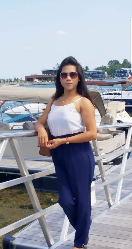 ayavonlee hübsche schöne bild