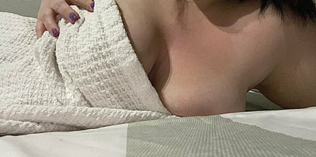 izzyg02 kostenlose nackten bilder