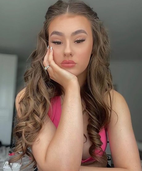 große latina-onlyfans kostenlose nacktheit galerien