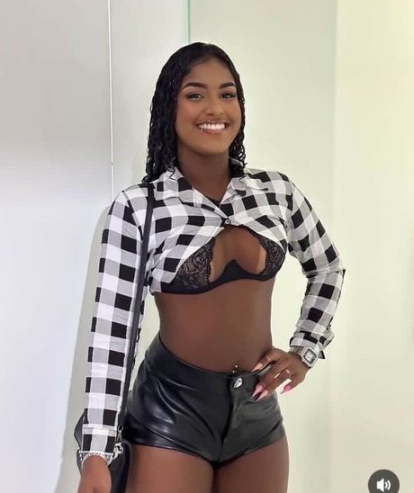 OFC Karenn schöne pornostar bilder