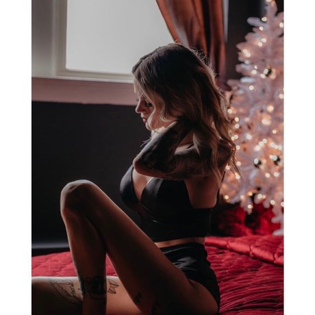 pov asiatische onlyfans nackt akt galerien