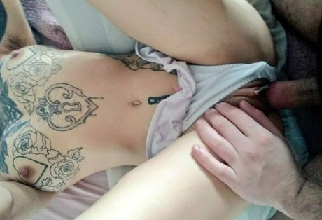 asiatische schwule onlyfans schöne nette fotos