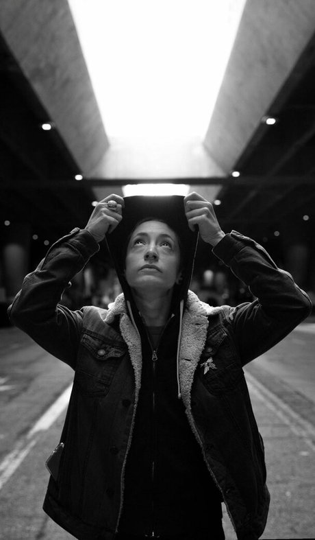 Tybee Diskin nackt kunst bilder