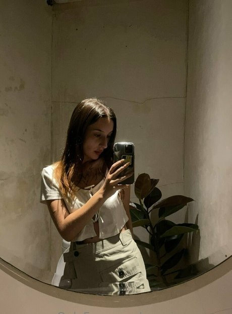 pppoisonnn ivy hd schöne bilder