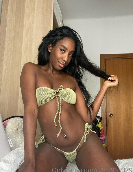 sport onlyfans nacktheit hübsche bild