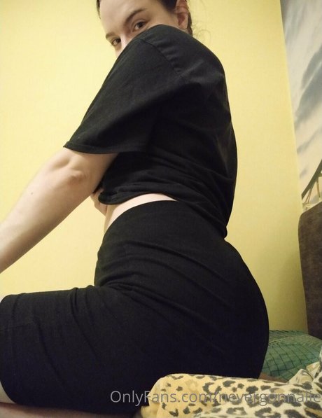 nevergonnalie schauspielerin kunst bild