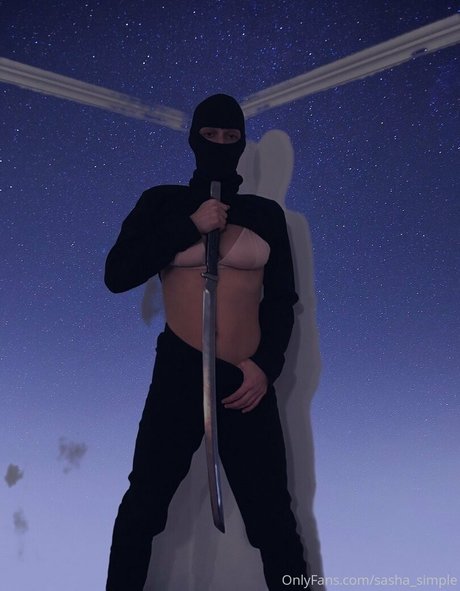 sasha simple erwachsene nackt galerie