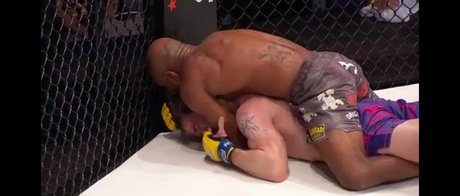 angieoverkill model nette bild