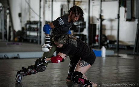 angieoverkill hd nackten foto