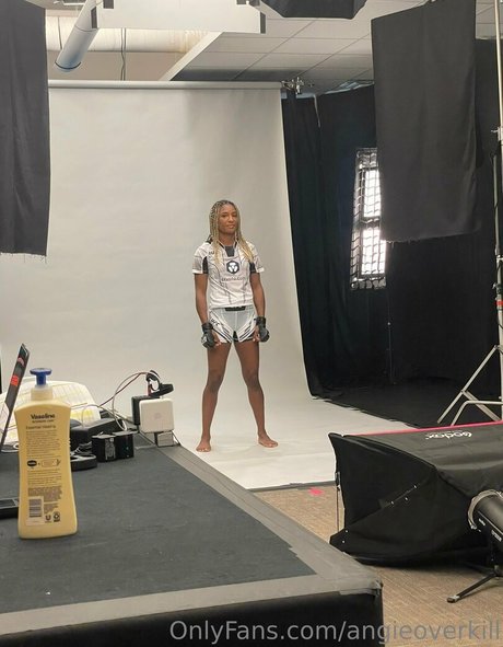 angieoverkill hübsche exklusive archiv