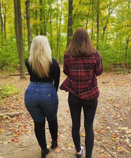 Lilly Alcorn nackt nette galerien