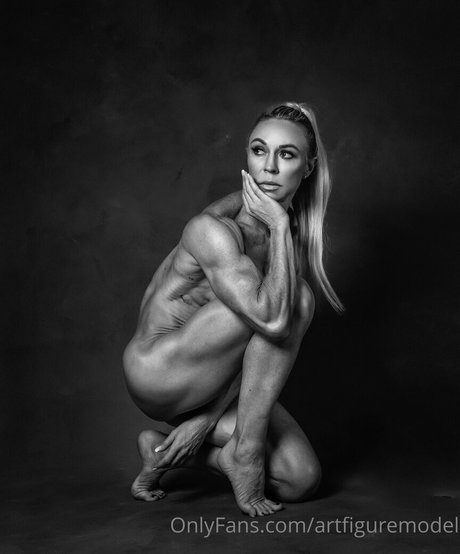 artfiguremodel hd exklusive galerie