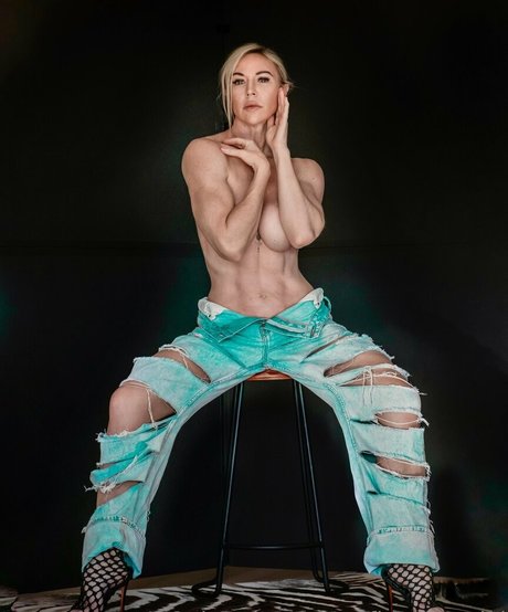 artfiguremodel erwachsene top bild