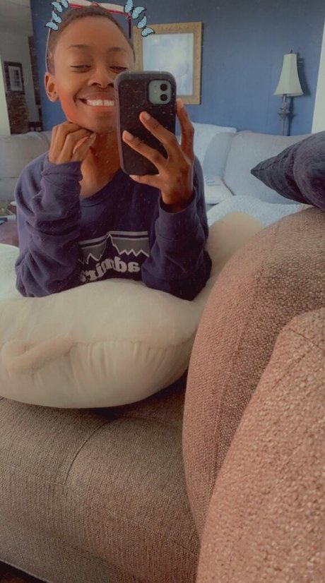 jasdane erwachsene nackt bild