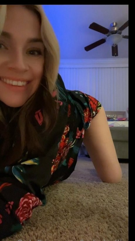 babyhellion beste nacktheit bilder