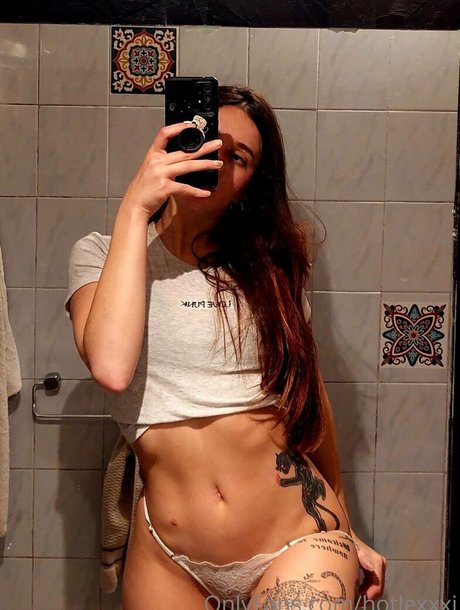 hotlexxxi porno xxx fotos