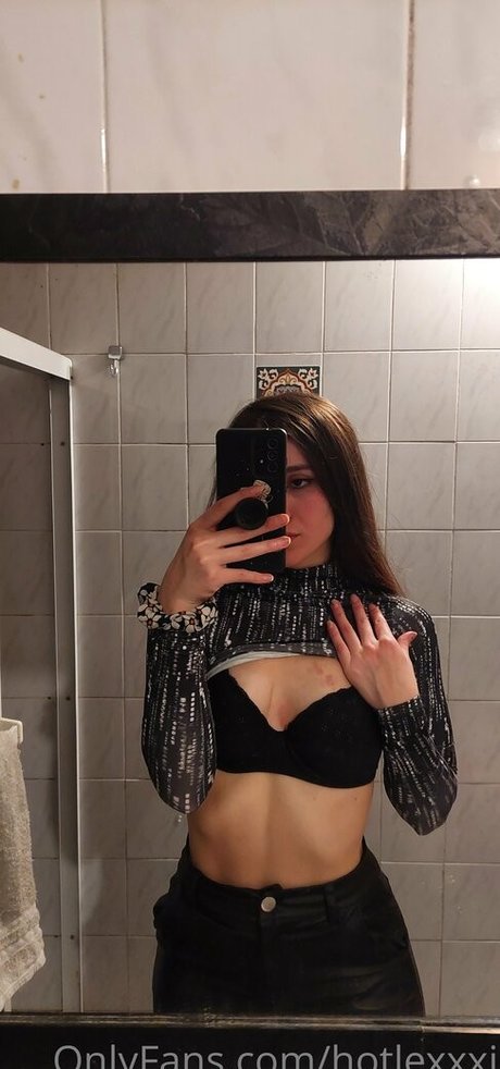 hotlexxxi hd heiße bilder