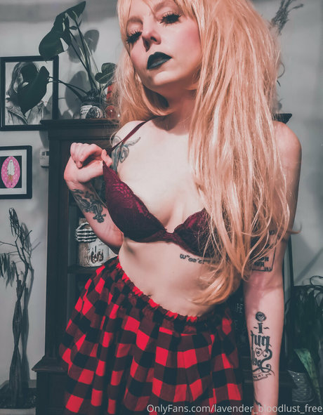 lavender bloodlust free top foto