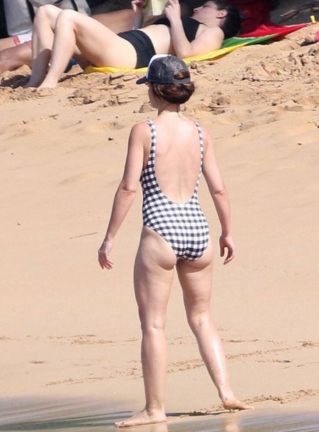 Minka Kelly freie top archiv