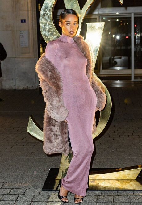 Laura Harrier freie exklusive galerien